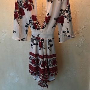 Romper- XS Selfie Leslie